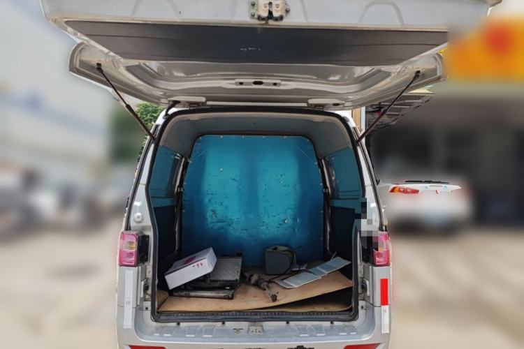 Used Jinbei Hiace X30 2016 1.3L Van Comfort Edition DLCG12
