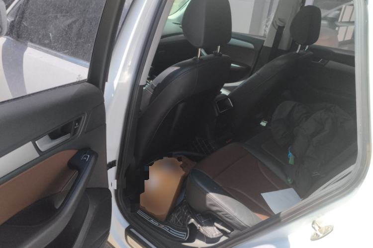 Used Audi Q5 2017 Plus 40 TFSI Ambition Model Left Rear Seat