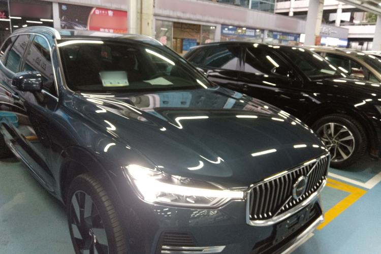 Used Volvo XC60 New Energy 2024 T8 Plug-in Hybrid Long-Range All-Wheel Drive Smart Luxury Edition