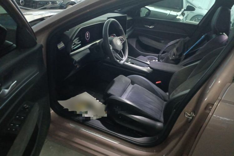 Used Volkswagen Passat 2025 Pro 380TSI Starry Dragon Luxury Edition