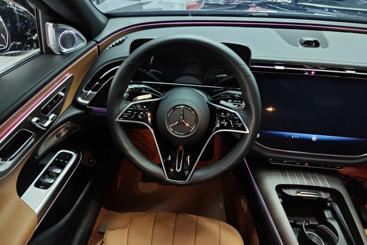 Used Mercedes-Benz E-Class 2026 E 300 L Luxury Steering Wheel
