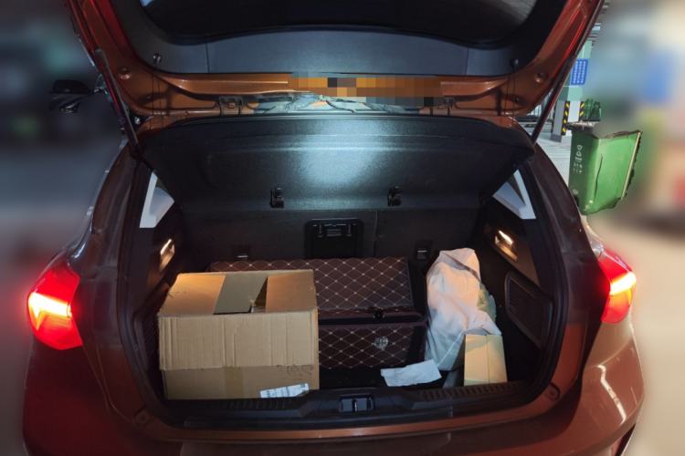 Used Ford Focus Active 2020 EcoBoost 180 Automatic Titanium Edition Trunk