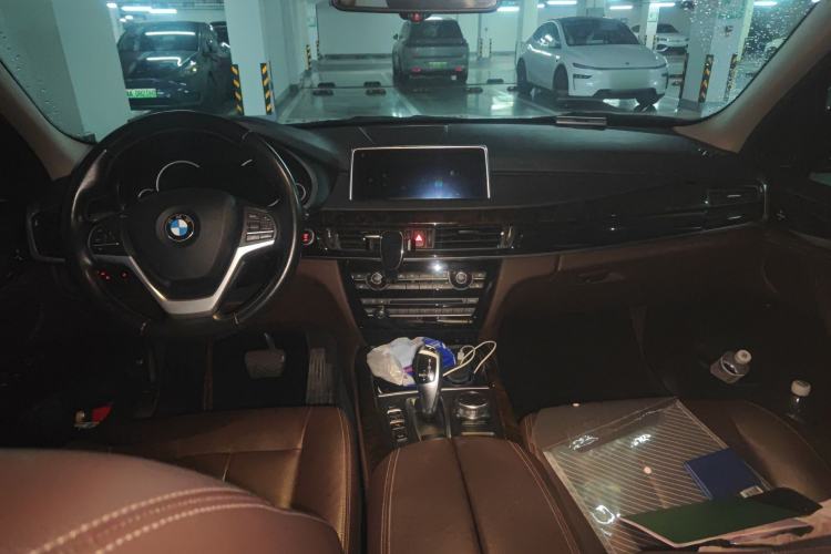 Used BMW X5 2018 xDrive28i
