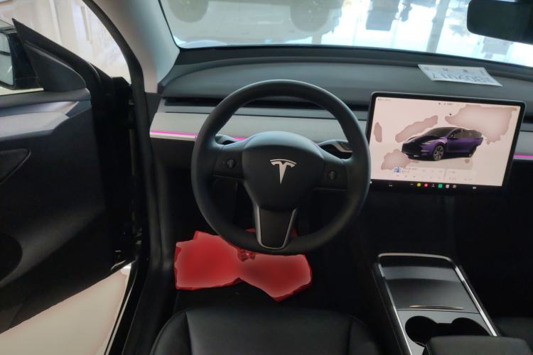 Used Tesla Model Y 2023 Long-Range All-Wheel-Drive Version