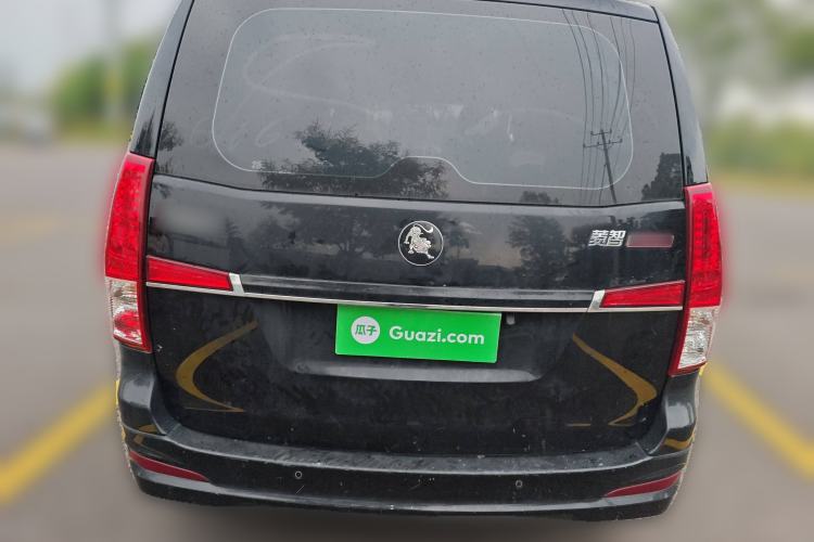 Used FORTHING Lingzhi PLUS 2023 2.0L Manual Comfort Version CNG 7-Seater