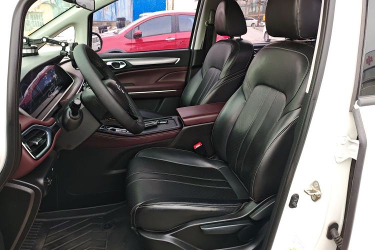 Used GAC Trumpchi M6 2021 PRO 270T DCT Luxury Edition
