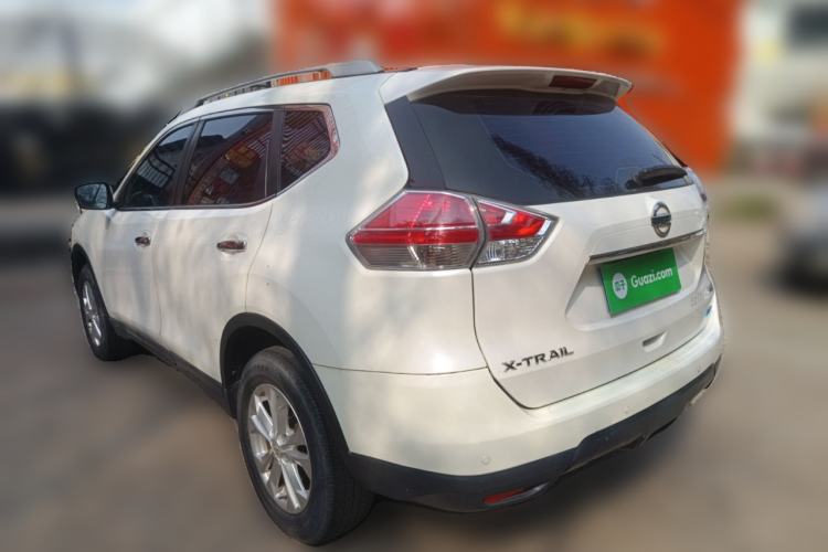 Used Nissan X-Trail 2014 2.0L Manual Fashion Edition 2WD
