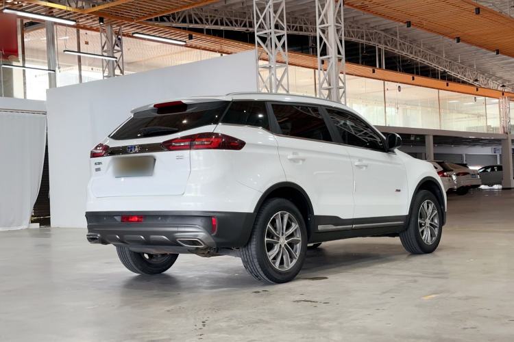 Used Geely Auto Emgrand X7 Sport 2020 1.8TD DCT Two-Wheel Drive Smart Connect 4G-Enabled Version
