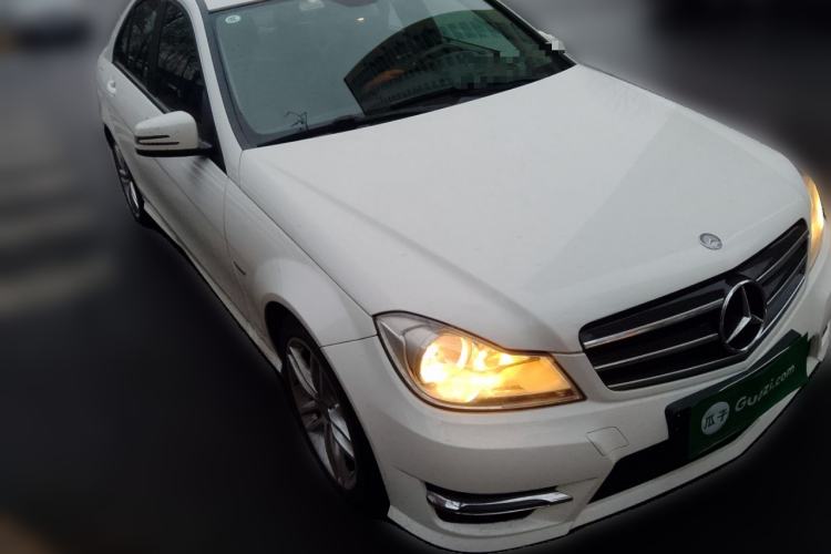 Used Mercedes-Benz C-Class 2013 C 180 Classic Grand Edition
