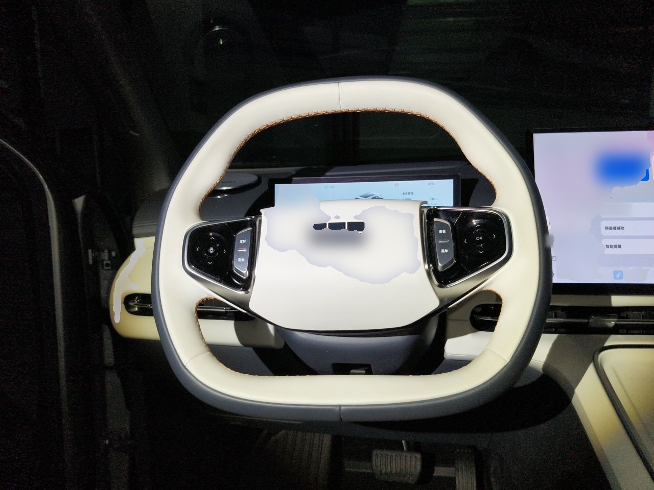 Geely Galaxy Xingjian 7 EM-i 2025 120km Exploration+ Version — снимка 10