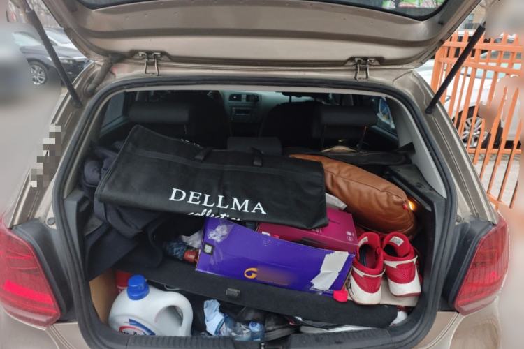 Used Volkswagen Polo 2016 1.4L Cross Polo Automatic Trunk