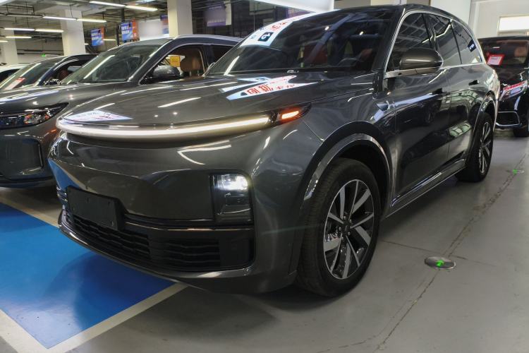 Used Li Auto L8 2023 Air model