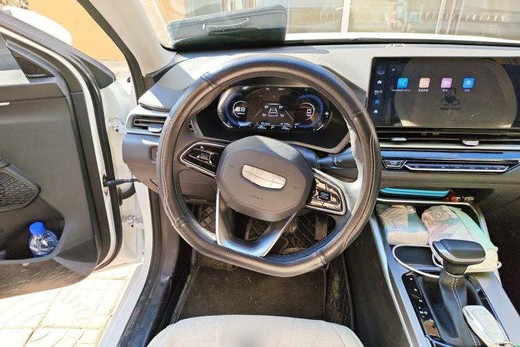 Used Geely Auto Emgrand 2025 4th Generation 1.5L CVT Longteng Edition Steering Wheel