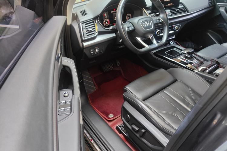 Used Audi Q5L 2022 40T Luxury Dynamic Model
