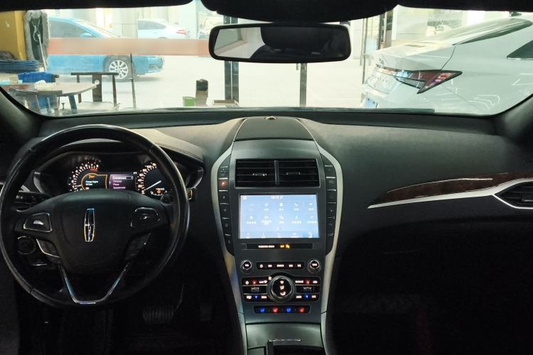 Used Lincoln MKZ 2019 2.0T Luxury Edition China VI Standard Interior 2