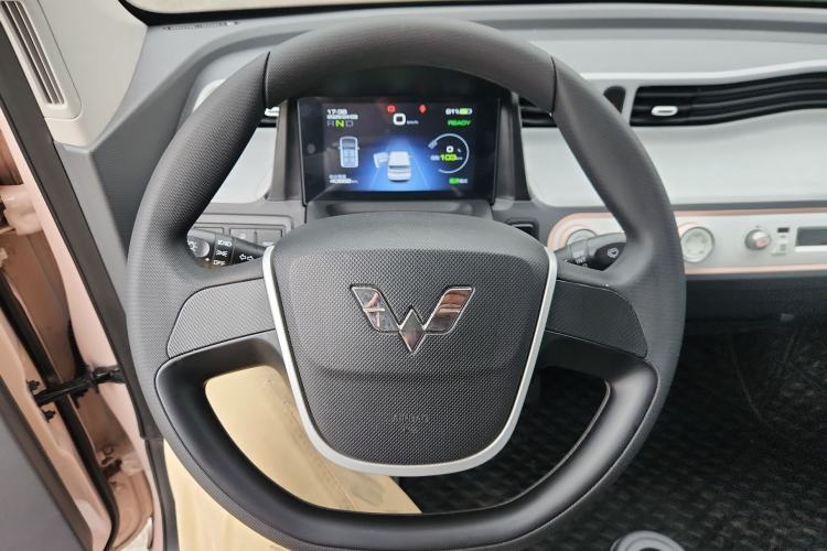 Used Wuling Hongguang MINIEV 2022 Macaron Premium Model – Lithium Ternary Battery