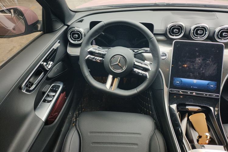 Used Mercedes-Benz C-Class 2025 Facelift C 260 L Sport Edition Steering Wheel