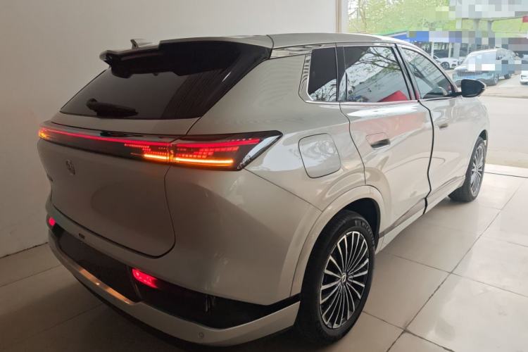 Used Dongfeng Aeolus L8 2025 Model 185KM Dream Edition Rear Right 45 Deg