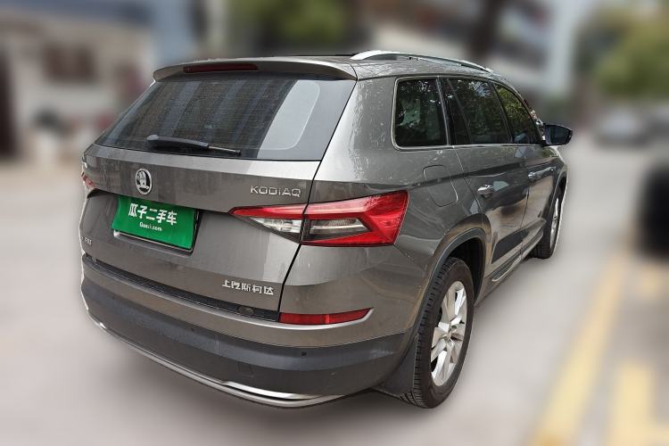 Used Skoda Kodiaq 2018 Facelifted TSI330 5-Seater Two-Wheel-Drive Luxury Enjoyment Edition