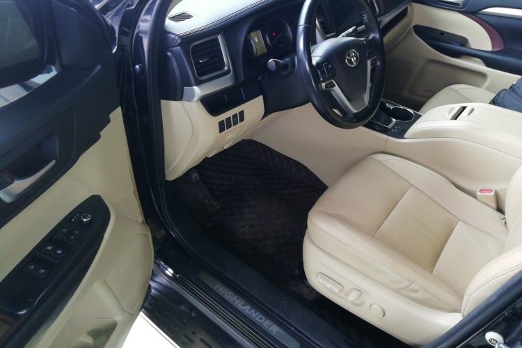 Used Toyota Highlander 2015 2.0T Four-Wheel Drive Luxury Edition 7-Seater