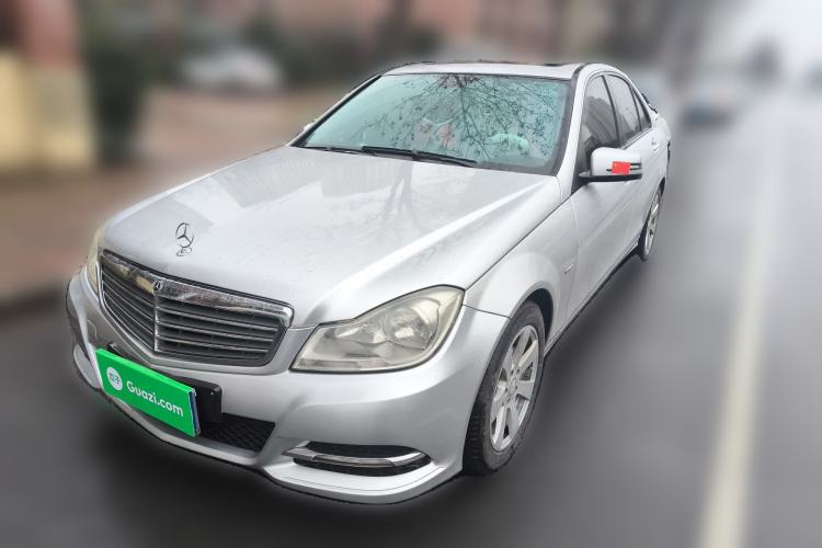 Used Mercedes-Benz C-Class 2010 C 180K Classic model