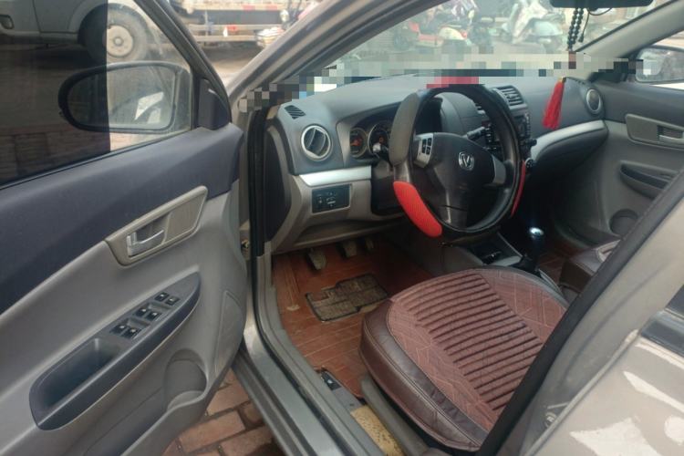 Used CHANGAN Alsvin 2012 Sedan 1.5L Manual Luxury Model
