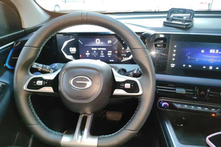 Used GAC Trumpchi GS3 2023 Shadow Speed 270T Enjoyment Edition Center Console