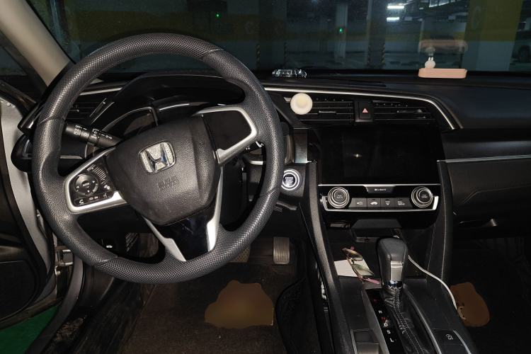 Used Honda Civic 2016 220TURBO CVT Luxury Edition
