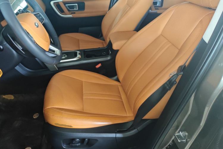 Used Land Rover Discovery Sport 2016 2.0T SE Left Front Seat