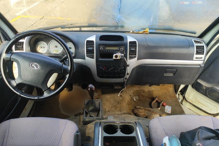 Used King Long Golden Way 2016 2.0L Value-Plus Edition 4G20