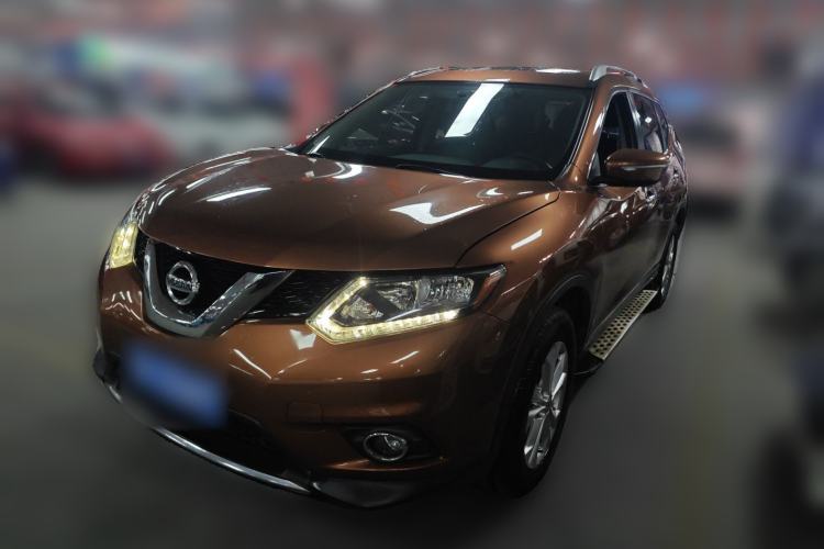 Used Nissan X-Trail 2014 2.5L CVT Leading Edition 4WD