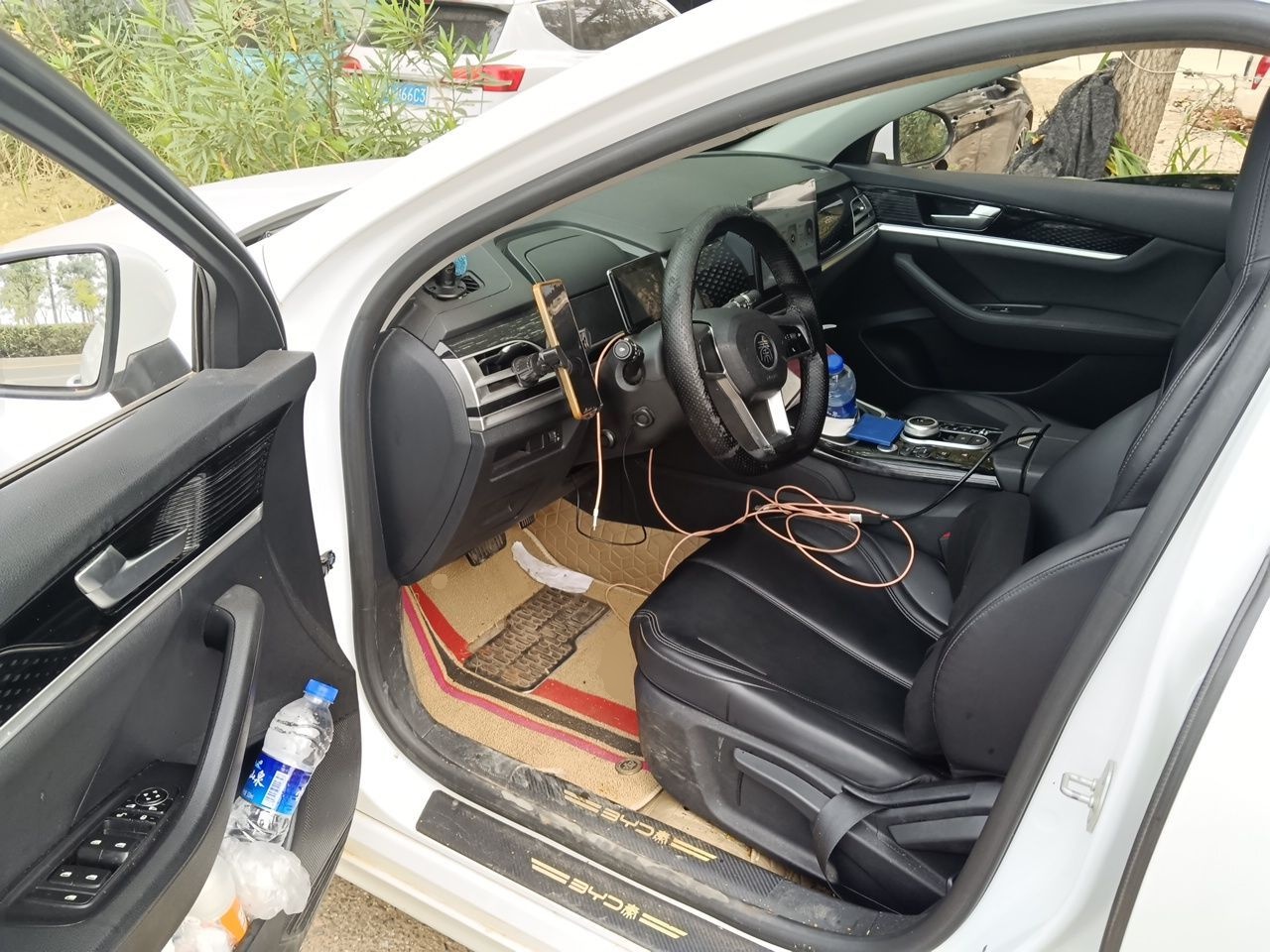 BYD Qin PLUS 2021 EV 400KM Leading Comfort Edition — снимка 16