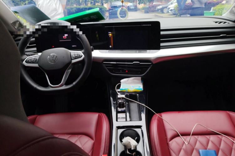 Used Volkswagen Lamando 2022 Lavida L 280TSI DSG Hot Edition Center Console