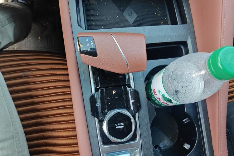 Used Changan CS75 PLUS 2023 3rd Generation 1.5T Automatic Prestige Model
