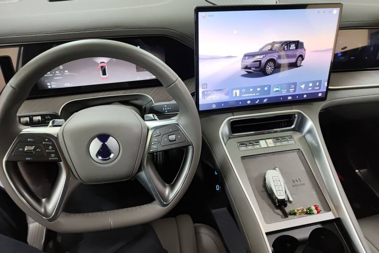 Used Denza N9 2025 Prestige Version