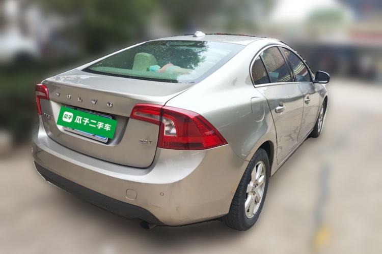 Used Volvo S60 2011 2.0T ZhiShang Version