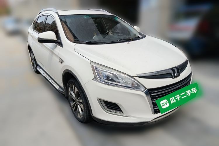 Used Luxgen U6 SUV 2014 1.8T Fashion Edition Front Right 45 Deg