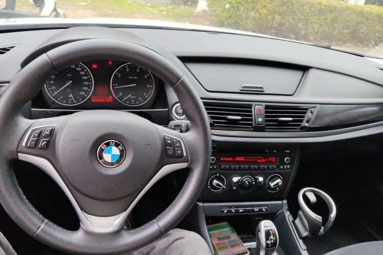 Used BMW X1 2015 sDrive18i Fashion Upgrade Edition