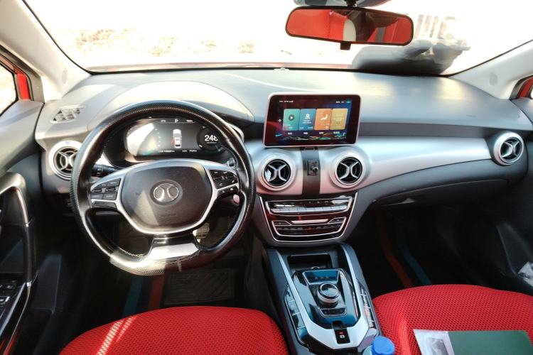 Used BAIC Beijing EU5 2018 R550 Smart Trend Edition
