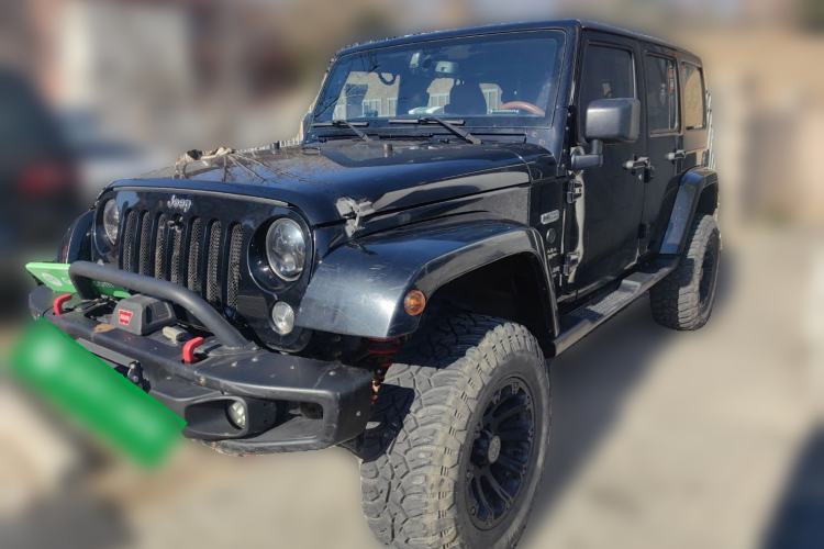 Used Jeep Wrangler 2014 3.0L Sahara Four-Door Edition