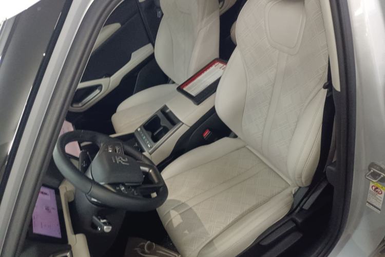 Used BYD Yuan UP 2025 Intelligent Driving Version 401 KM Dynamic Edition
