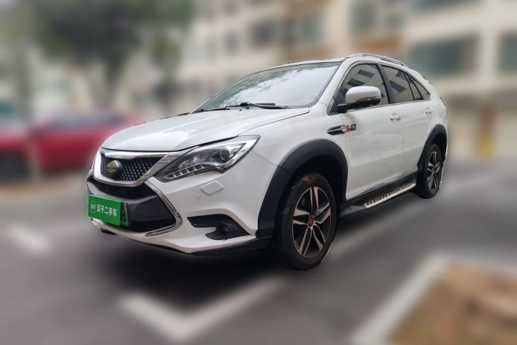 Used BYD Tang New Energy 2015 2.0T Four-Wheel-Drive Flagship Model