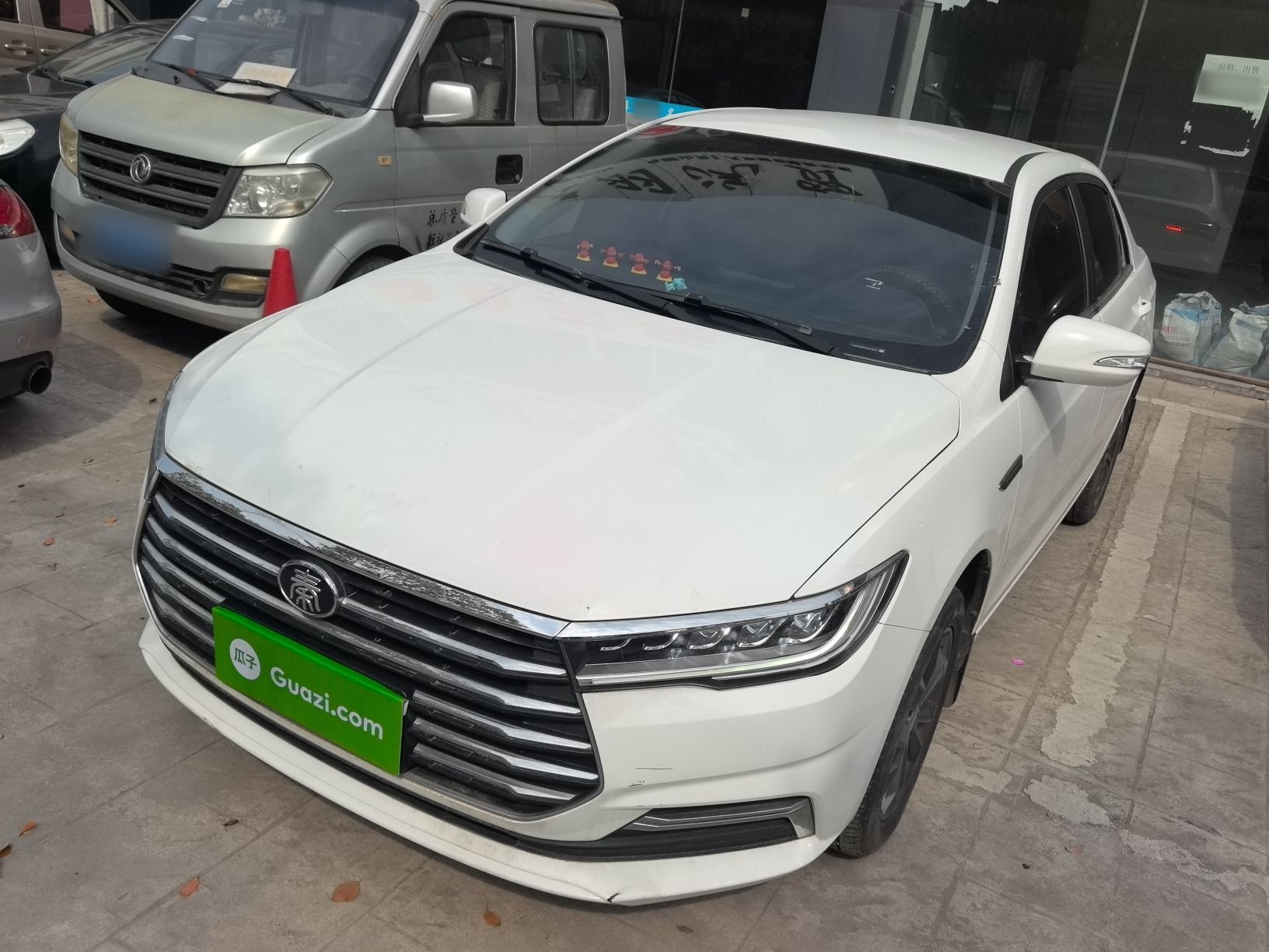 Parte inferior delantera