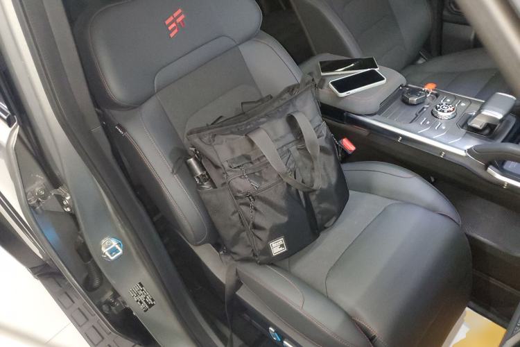 Used JETOUR Traveler 2023 2.0T All-Wheel Drive CrossPRO+ Right Front Seat