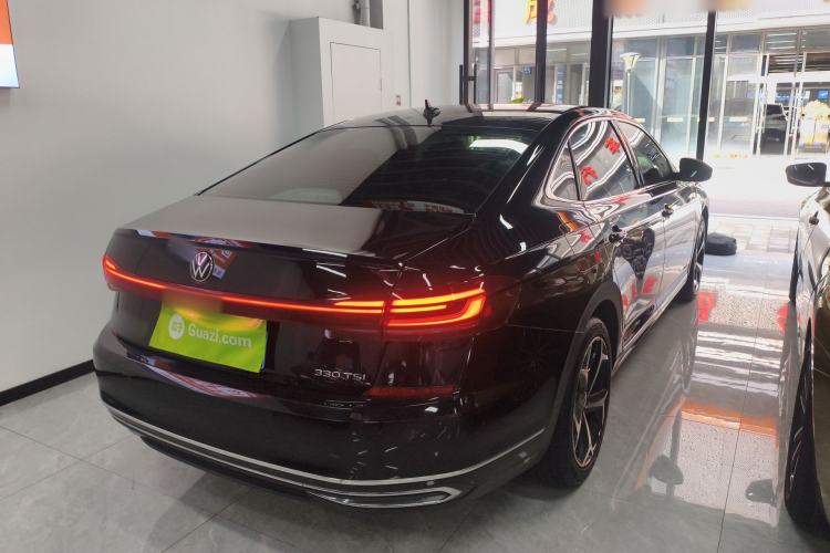 Used Volkswagen Passat 2024 330TSI Starry Elite Edition
