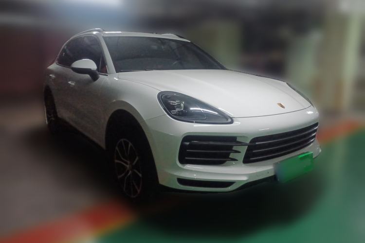 Used Porsche Cayenne 2018 Cayenne 3.0T Front Right 45 Deg