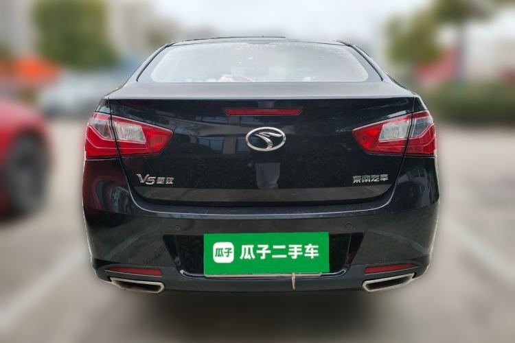 Used Soueast V5 Lingzhi 2012 1.5L Manual Comfort Edition Rear