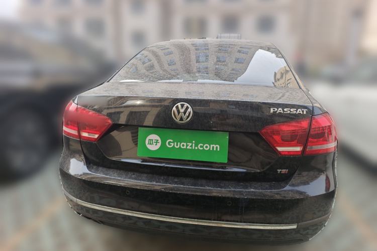 Used Volkswagen Passat 2015 1.8TSI DSG Luxury Edition
