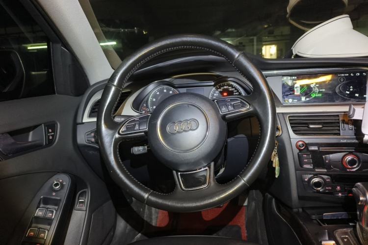 Used Audi A4L 2015 35 TFSI Automatic Comfort Model
