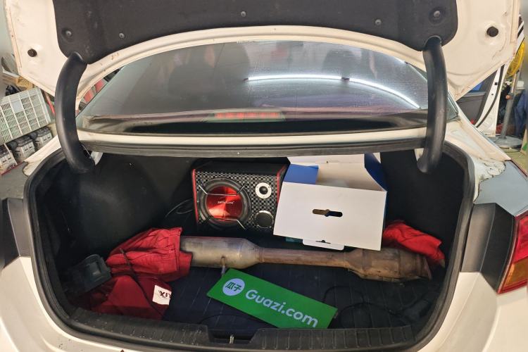 Used Kia K5 2014 2.0L Automatic LUXURY Trunk